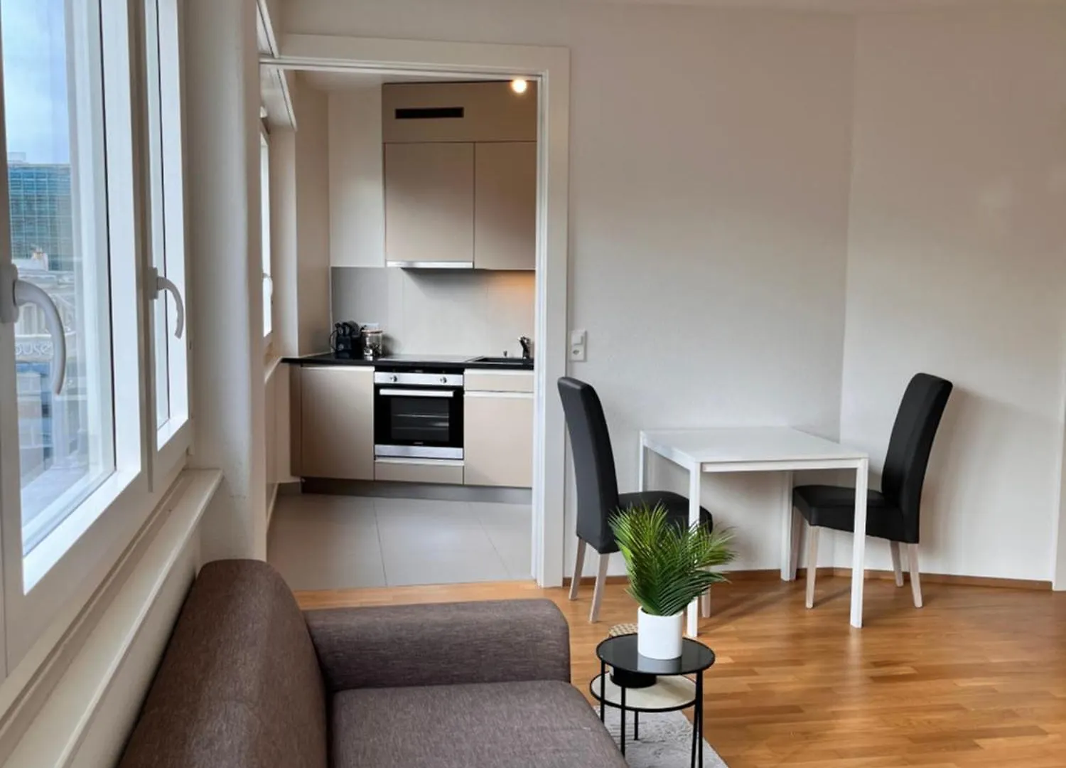 Luxury Studio Near Un & Train Station Διαμέρισμα Γενεύη