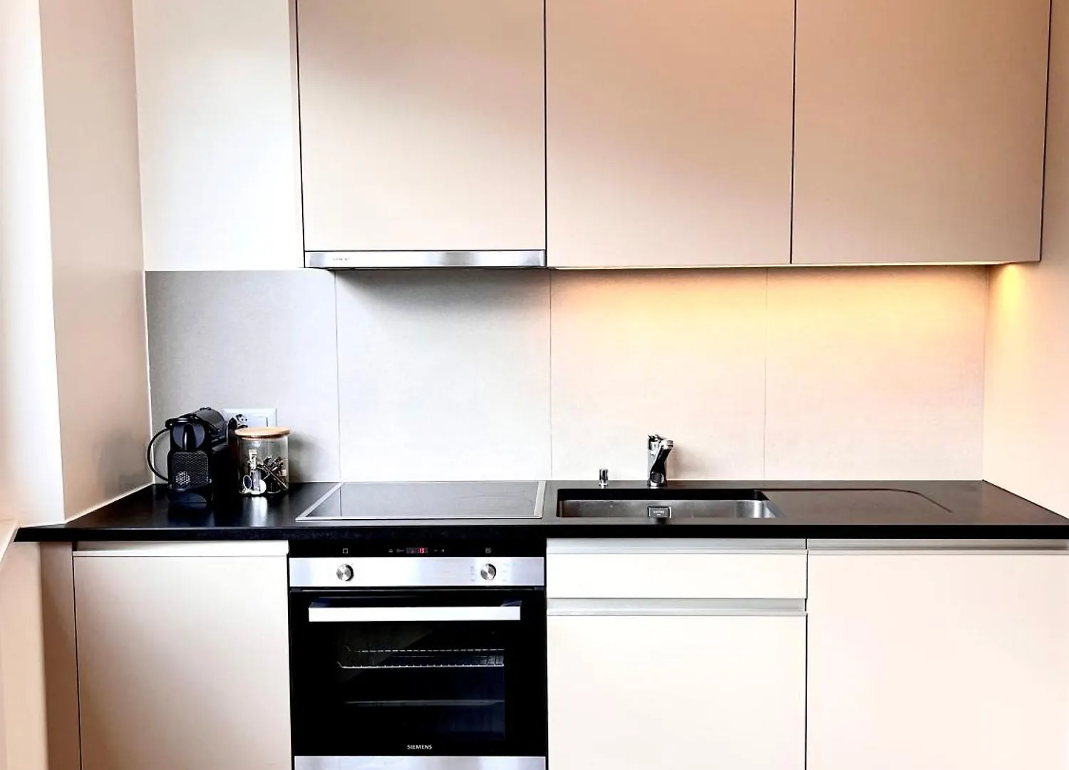 Luxury Studio Near Un & Train Station Διαμέρισμα Γενεύη 0*,  Ελβετία
